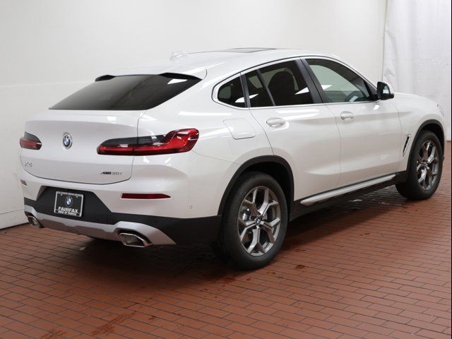 2024 BMW X4 xDrive30i