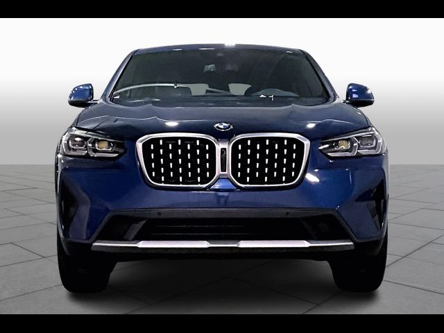 2024 BMW X4 xDrive30i