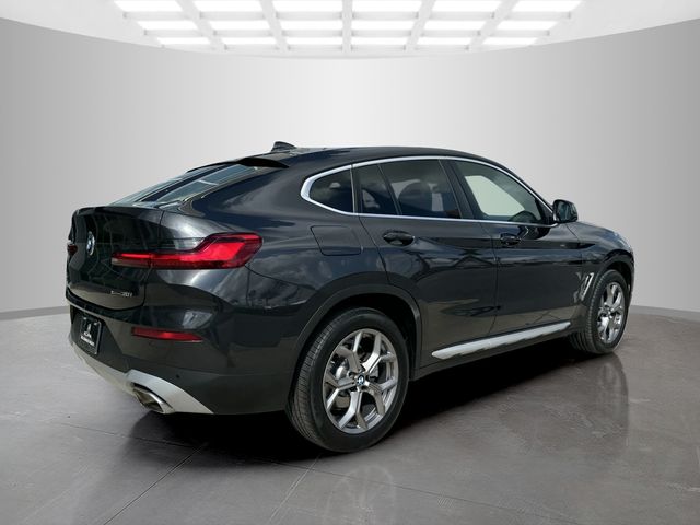 2024 BMW X4 xDrive30i