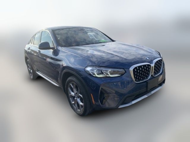 2024 BMW X4 xDrive30i