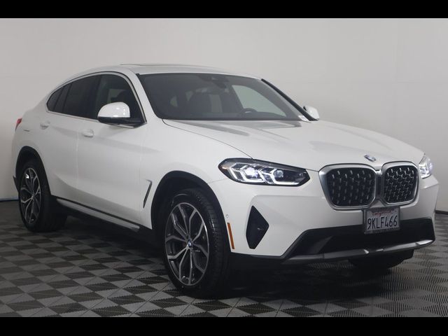 2024 BMW X4 xDrive30i