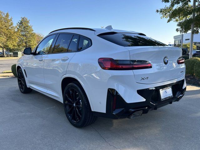 2024 BMW X4 xDrive30i