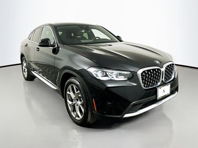 2024 BMW X4 xDrive30i