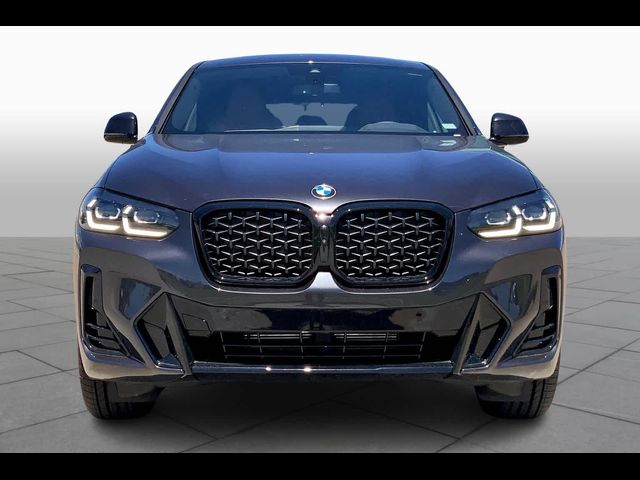 2024 BMW X4 xDrive30i