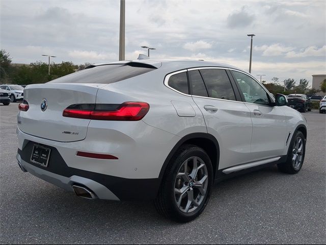 2024 BMW X4 xDrive30i