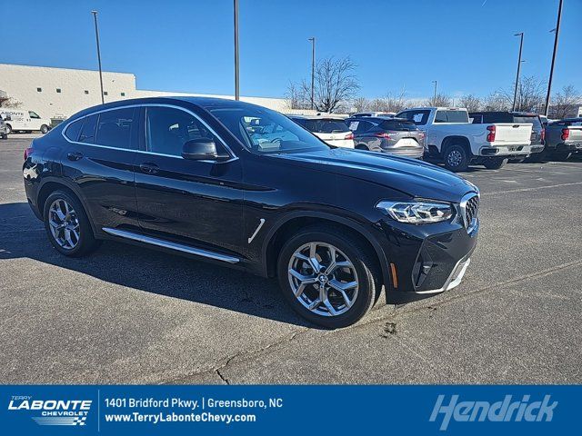 2024 BMW X4 xDrive30i