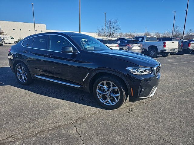 2024 BMW X4 xDrive30i