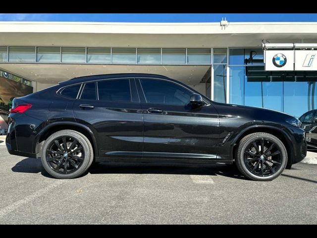 2024 BMW X4 xDrive30i