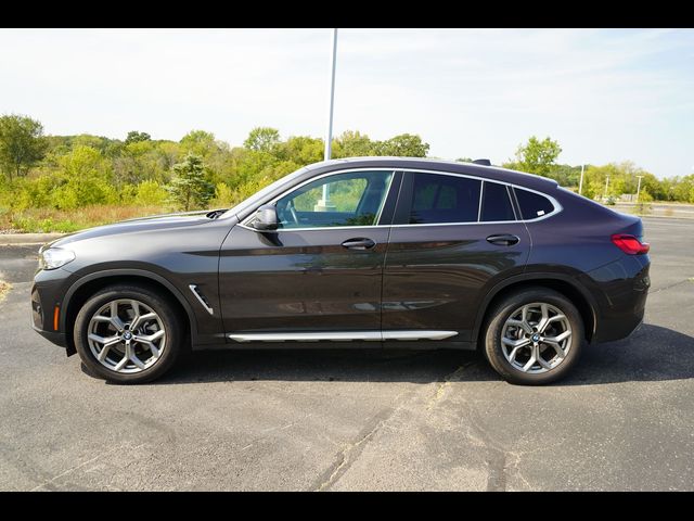 2024 BMW X4 xDrive30i