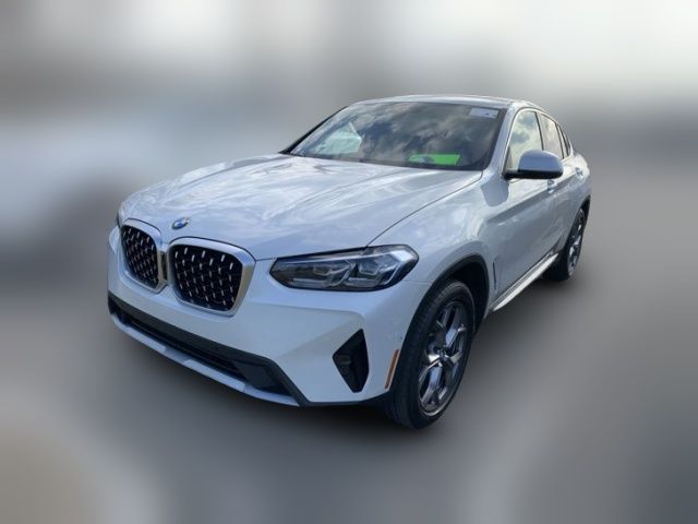 2024 BMW X4 xDrive30i