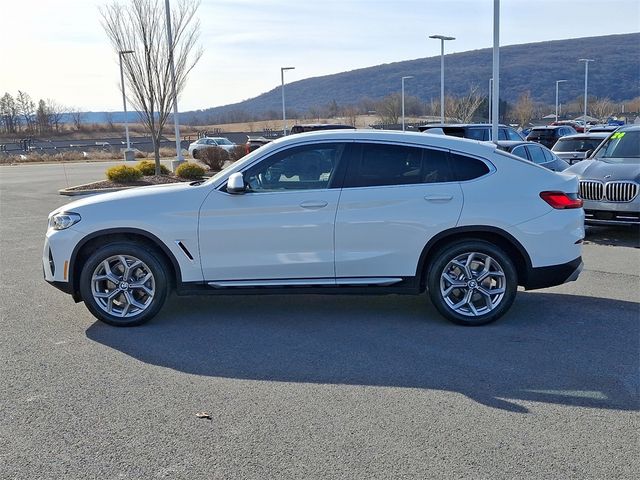 2024 BMW X4 xDrive30i