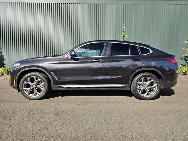 2024 BMW X4 xDrive30i