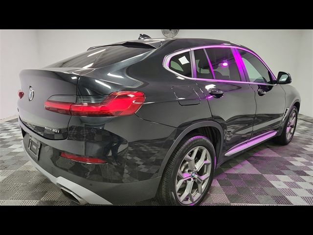 2024 BMW X4 xDrive30i