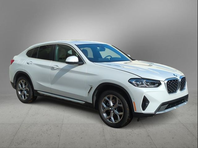 2024 BMW X4 xDrive30i