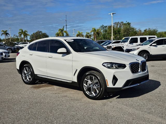 2024 BMW X4 xDrive30i