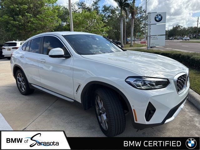 2024 BMW X4 xDrive30i