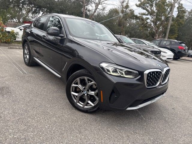 2024 BMW X4 xDrive30i