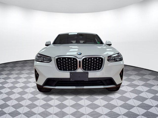 2024 BMW X4 xDrive30i