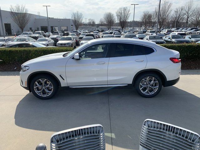 2024 BMW X4 xDrive30i