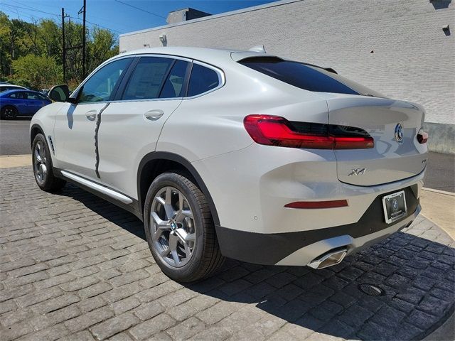 2024 BMW X4 xDrive30i