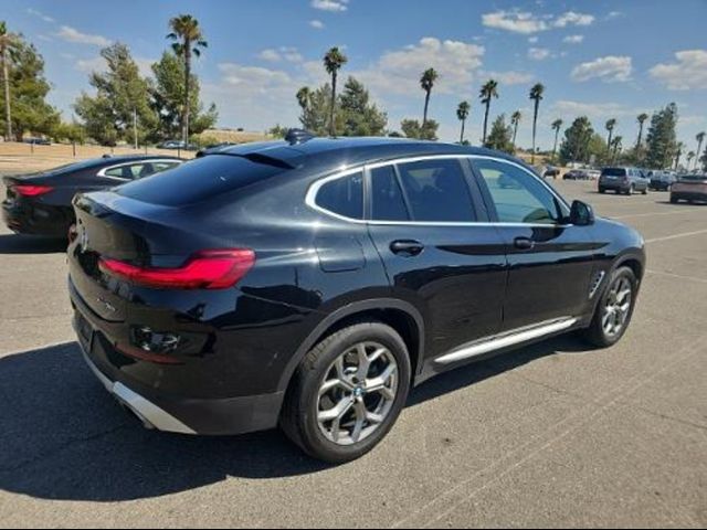 2024 BMW X4 xDrive30i