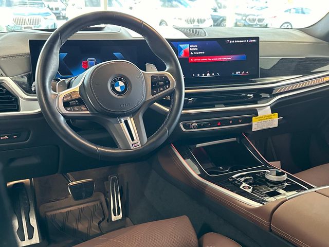 2024 BMW X5 M60i