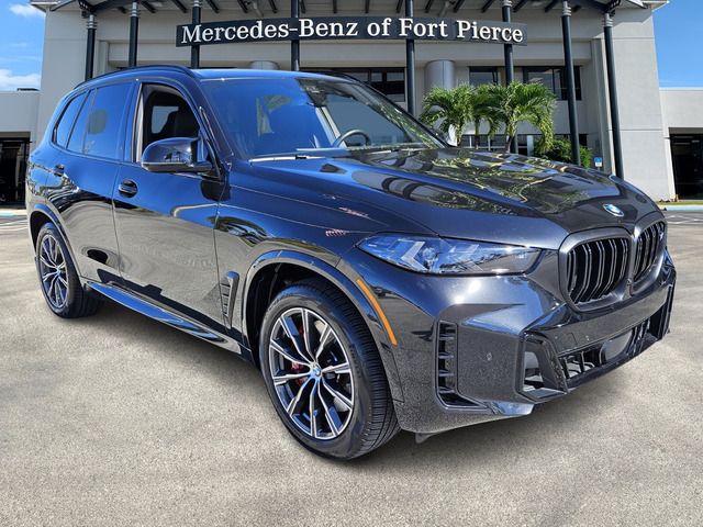 2024 BMW X5 M60i