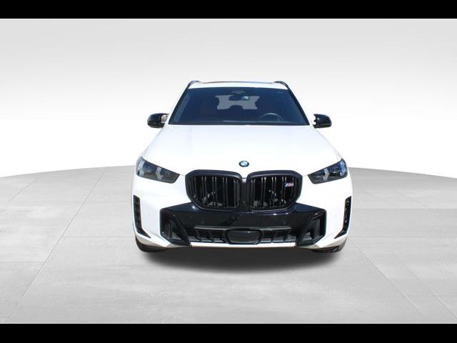 2024 BMW X5 M60i