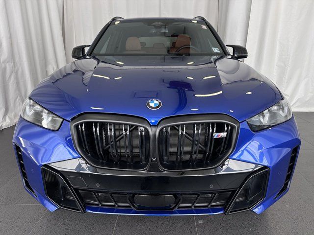 2024 BMW X5 M60i