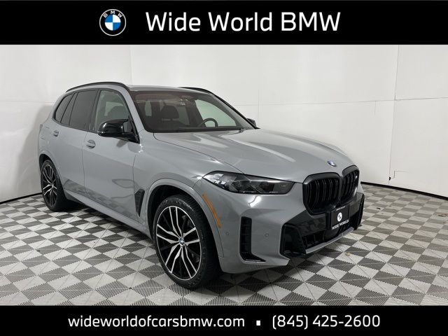 2024 BMW X5 M60i