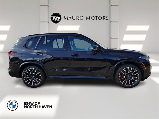 2024 BMW X5 M60i