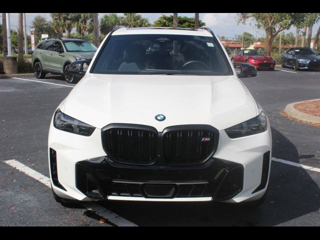 2024 BMW X5 M60i