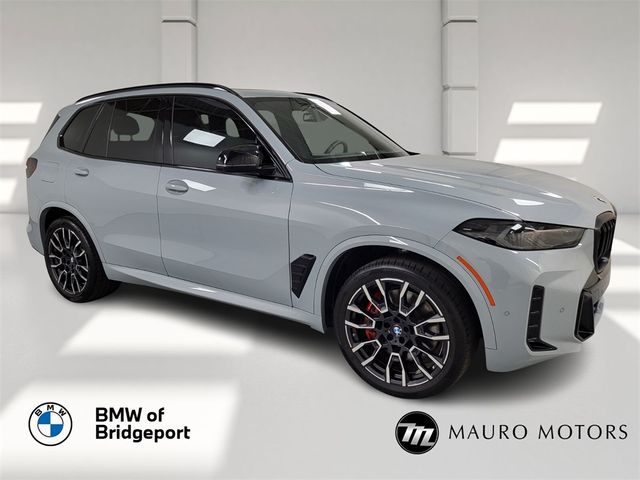 2024 BMW X5 M60i