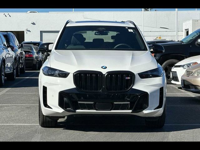 2024 BMW X5 M60i