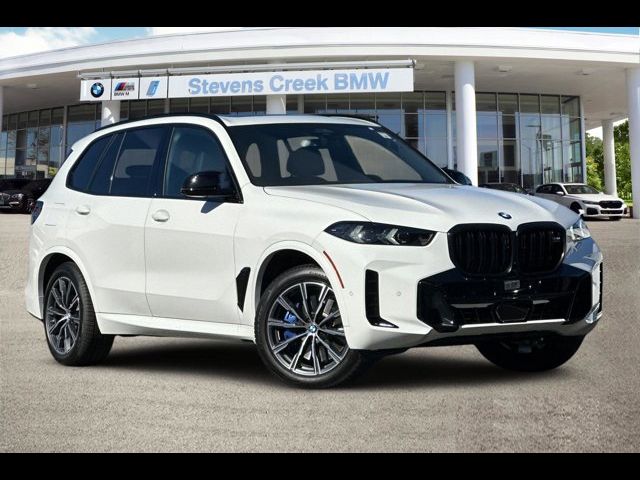 2024 BMW X5 M60i