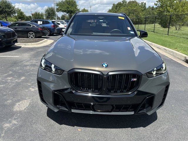 2024 BMW X5 M60i