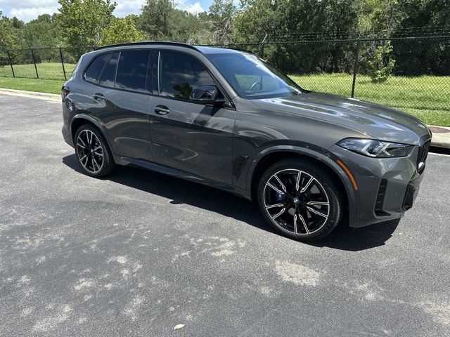 2024 BMW X5 M60i