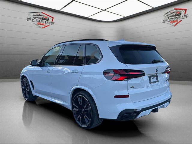 2024 BMW X5 M60i