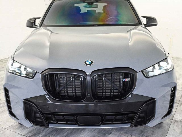 2024 BMW X5 M60i