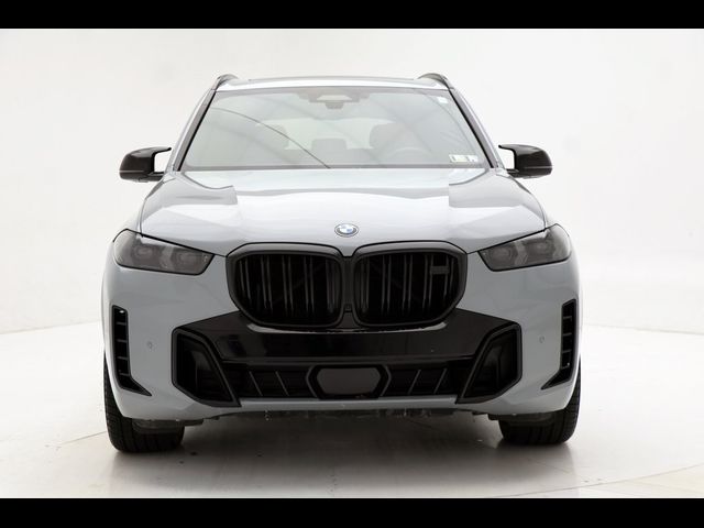 2024 BMW X5 M60i