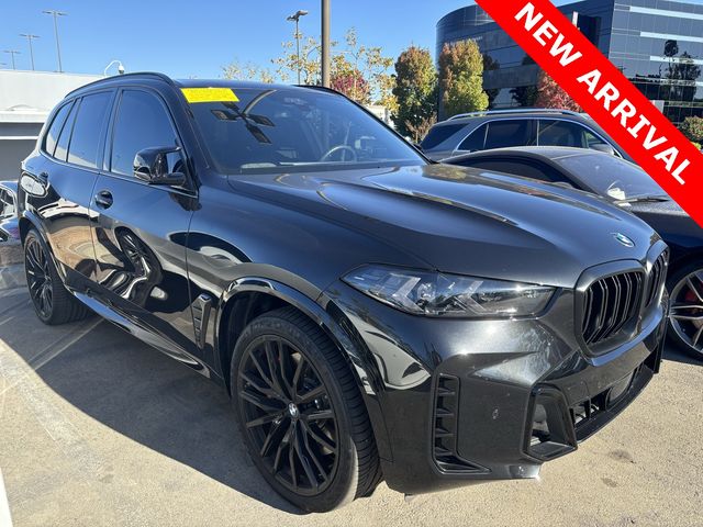 2024 BMW X5 M60i