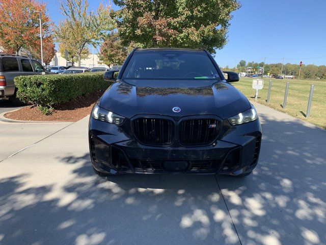 2024 BMW X5 M60i