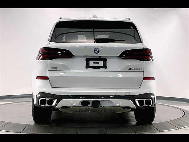 2024 BMW X5 M60i