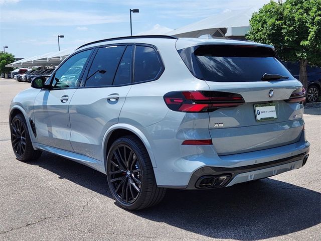 2024 BMW X5 M60i