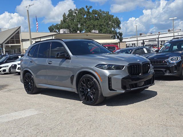 2024 BMW X5 M60i