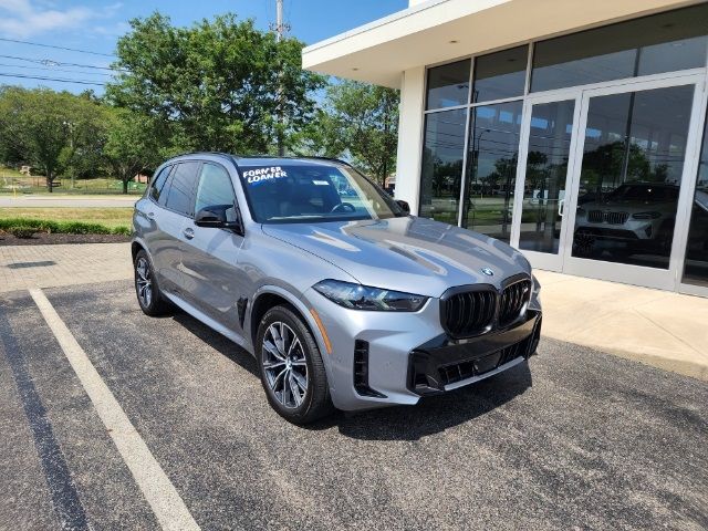 2024 BMW X5 M60i