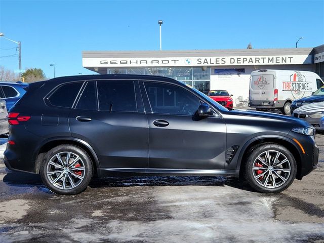 2024 BMW X5 M60i