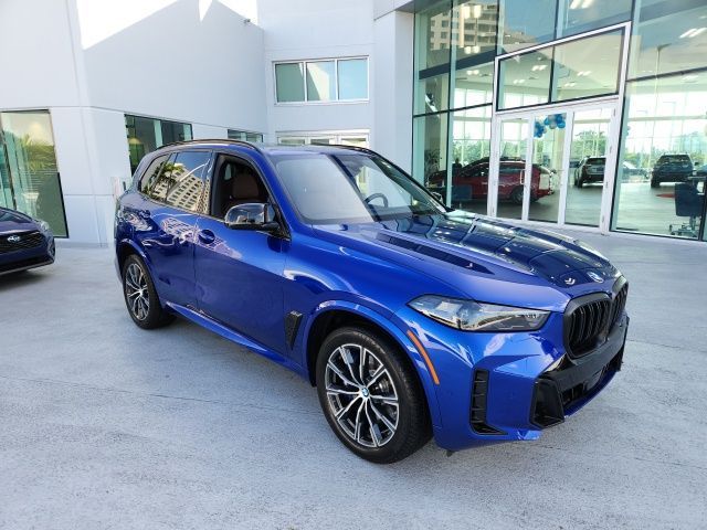 2024 BMW X5 M60i