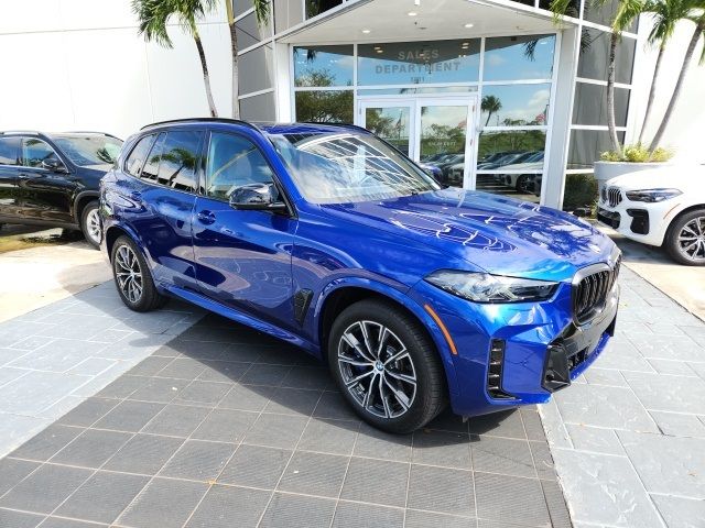 2024 BMW X5 M60i