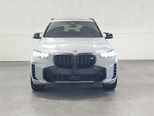 2024 BMW X5 M60i